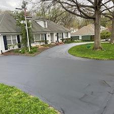 Driveway Sealcoating In Mission Hills, KS 1