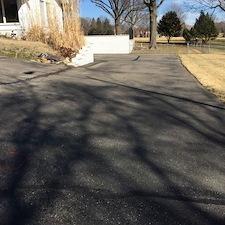 Driveway Sealcoating on Oakmont Drive in Kansas City, MO 0