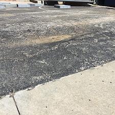 Asphalt Pothole Repair in Gladestone, MO 1